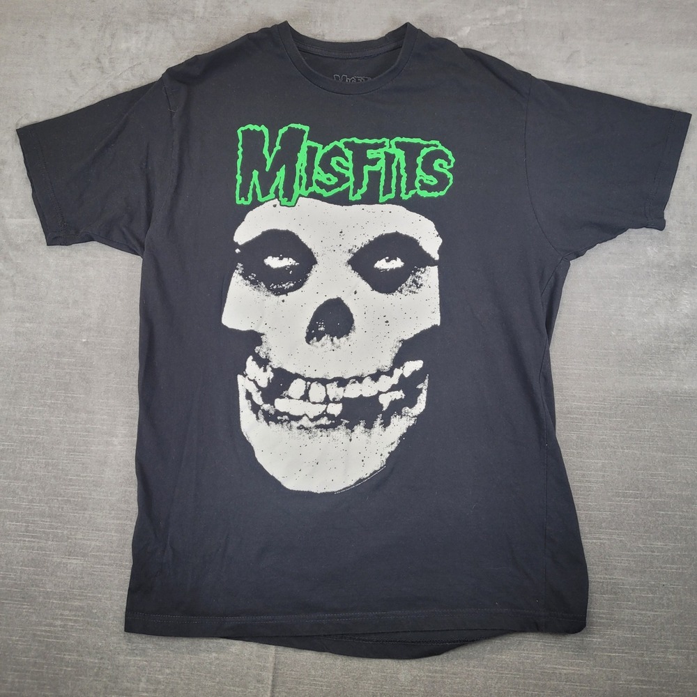 Misfits Mens‎ XL Black T-Shirt Green Logo Skull Graphic 2022 Music Band